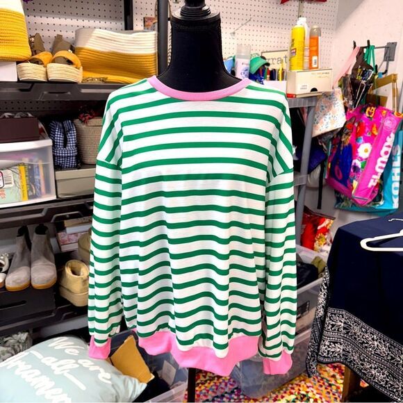Oversized crew neck Green and White Sweatshirt with Pink Accents- NWOT size S - Picture 2 of 15